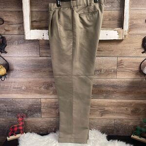Croft and Barrow Men’s Dress Pants, Size 36/32, Taupe